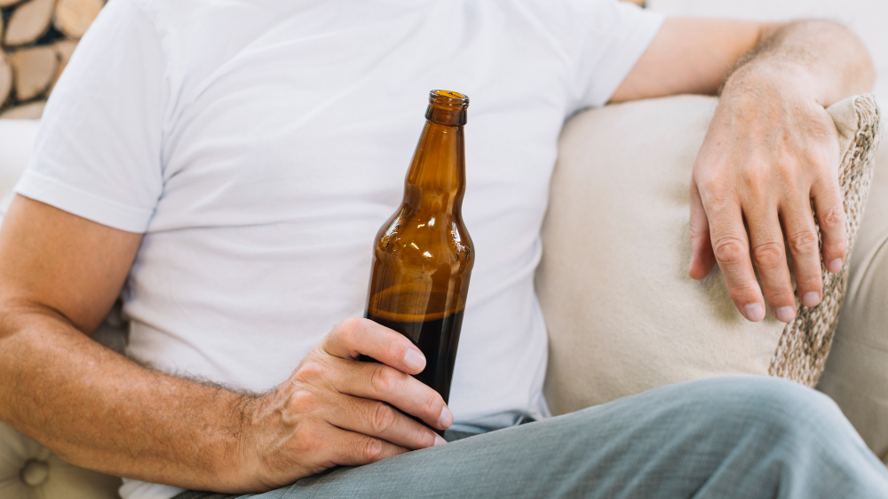 Alcool e disfunzione erettile: dall’impatto vascolare alle strategie terapeutiche